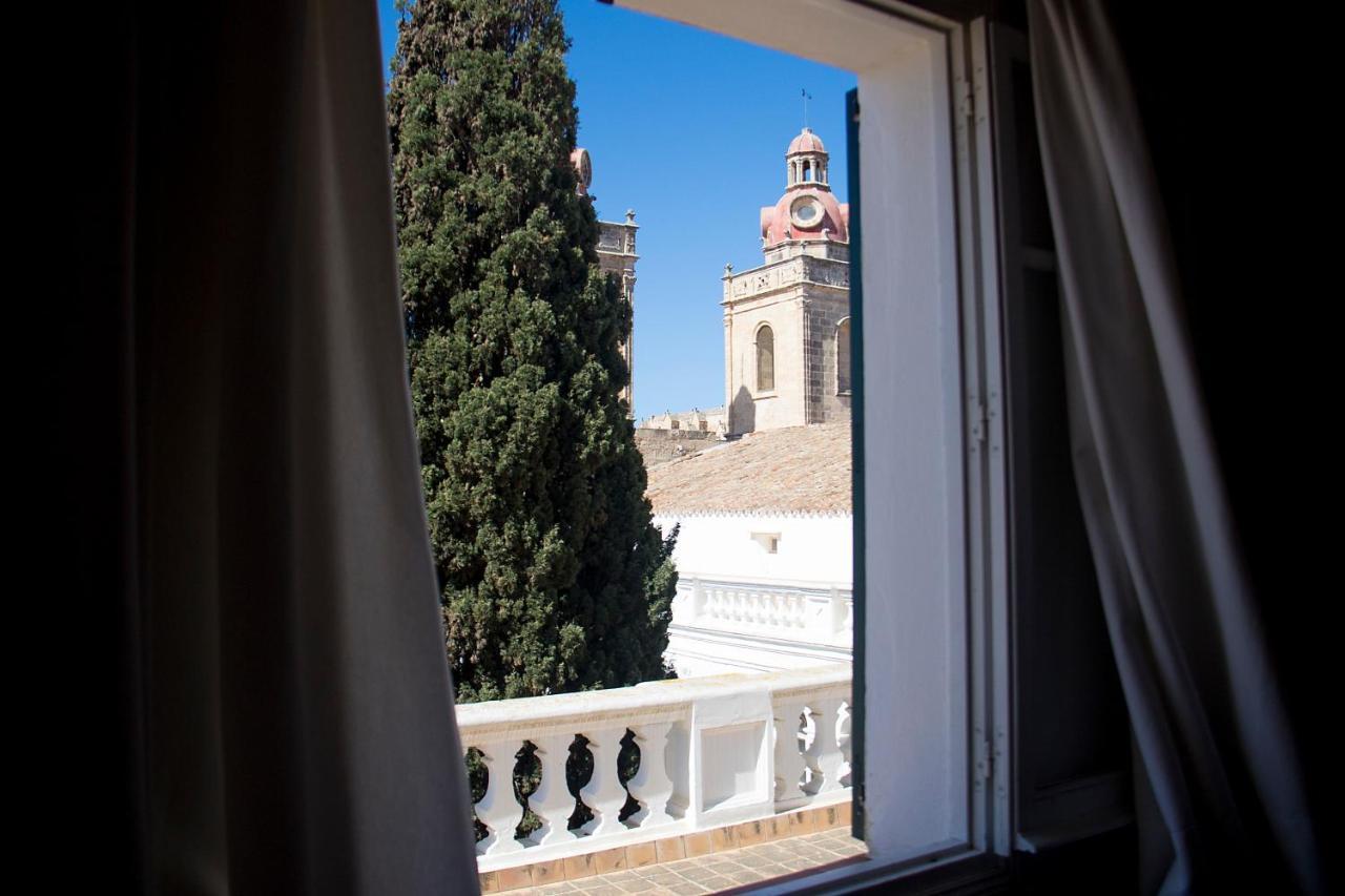 Grupoandria El Claustre De Ciutadella - Hospederia Hostel Εξωτερικό φωτογραφία