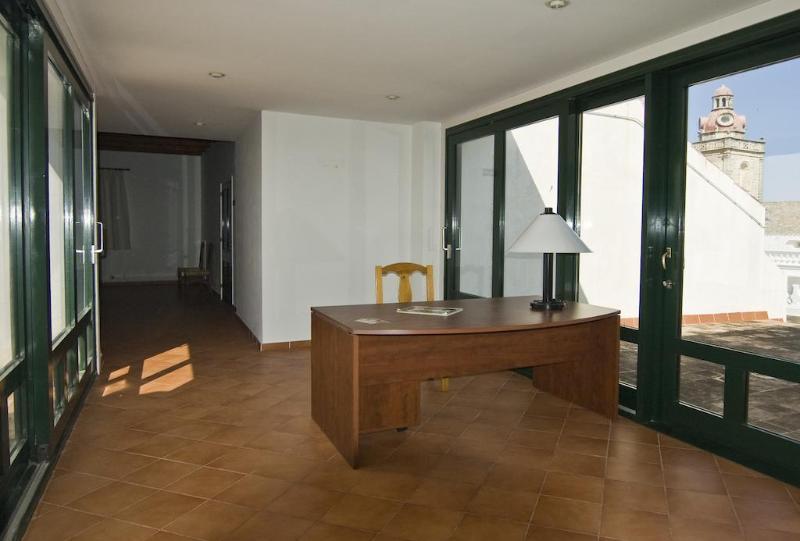 Grupoandria El Claustre De Ciutadella - Hospederia Hostel Εξωτερικό φωτογραφία